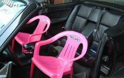 Top-10-Ways-to-Recycle-Plastic-Garden-Chairs-10.jpg