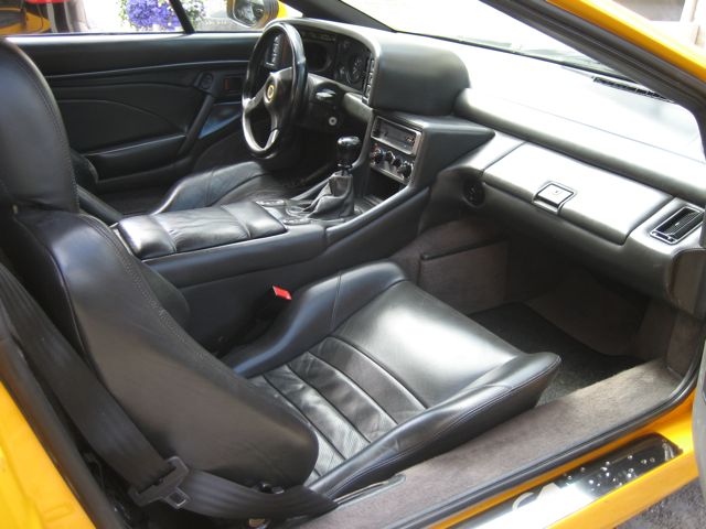 Interior mellan.jpg