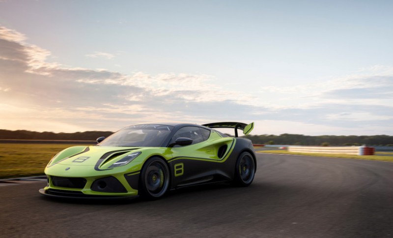 Lotus-Emira-GT4_1.jpg