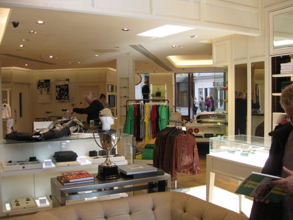 Inredningen är gemytlig.