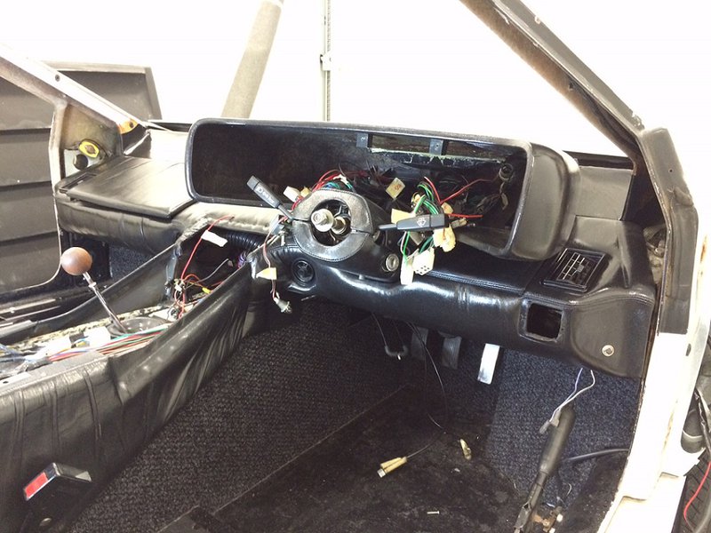 Instrumentpanel B7.jpg