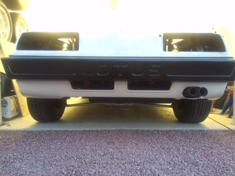 Spoiler bak monterad B1.jpg