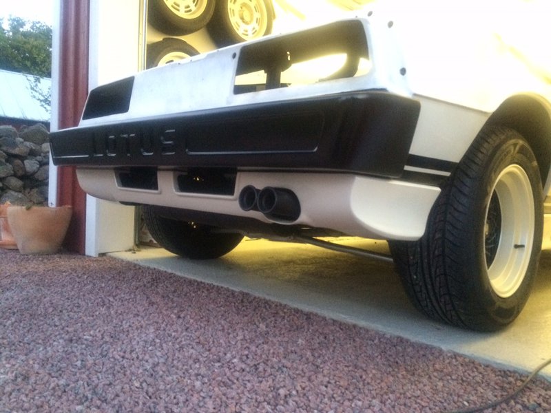 Spoiler bak monterad B2.jpg