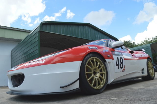 lotus_evora_gt4_race_car_front.jpg